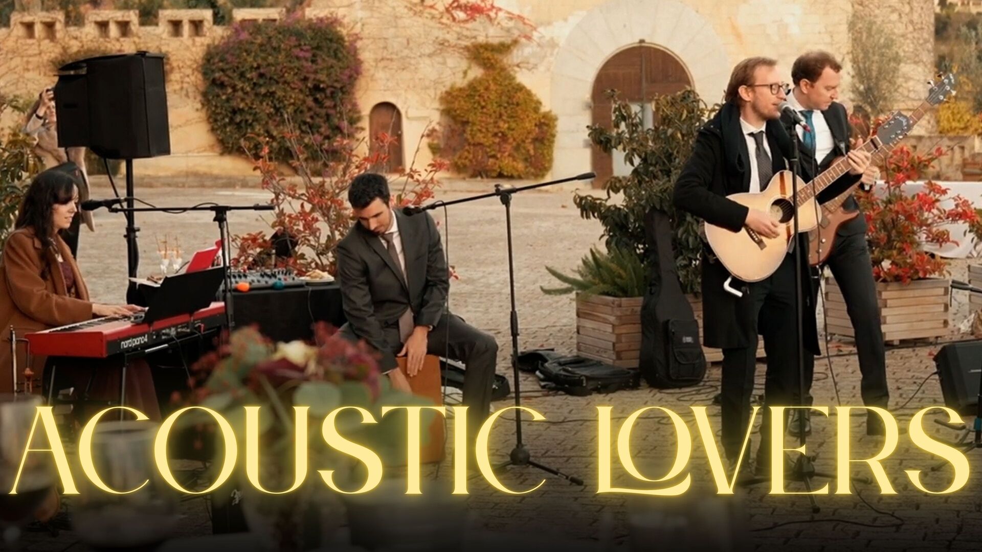 Miniatura del video: Actuación de Acoustic Lovers en Los Perros Tratos